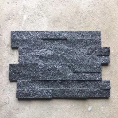 Panneau de quartzite noir