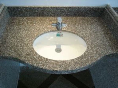 Dessus de vanité en granit rose G687