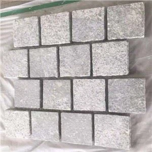 Nouveaux pavés gris fantaisie