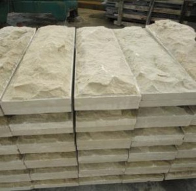 Tuiles de grès jaune