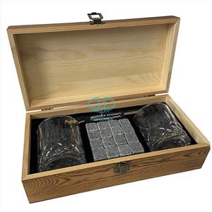 Ensemble de pierres en verre à whisky