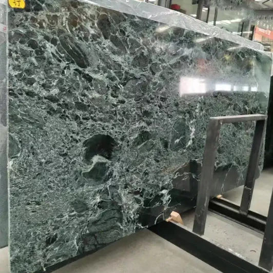 Dalle de marbre Verde Alpi